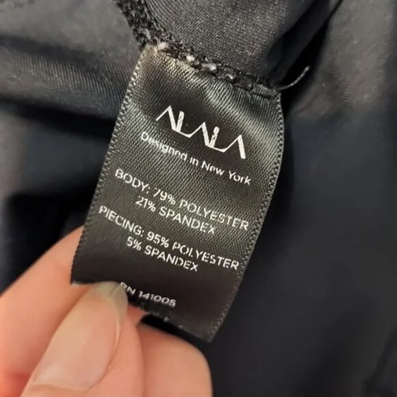 ☀️ Alala "Captain Crop Tight" Leggings ☀️ - Picture 4 of 7